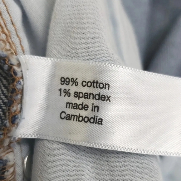 Lane Bryant Flex Magic Waistband Signature Fit Distressed Boyfriend Jeans--Sz.18 - Picture 6 of 12